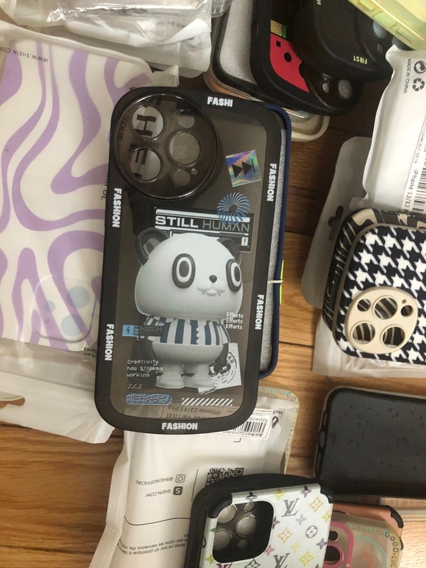 Lot of over 100 Phone Protectice Cases New Various Designs and Logo's gallery