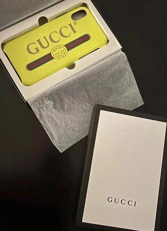Gucci Spellout Box & Fluorescent Yellow iPhone X Textured Case Retro Logo