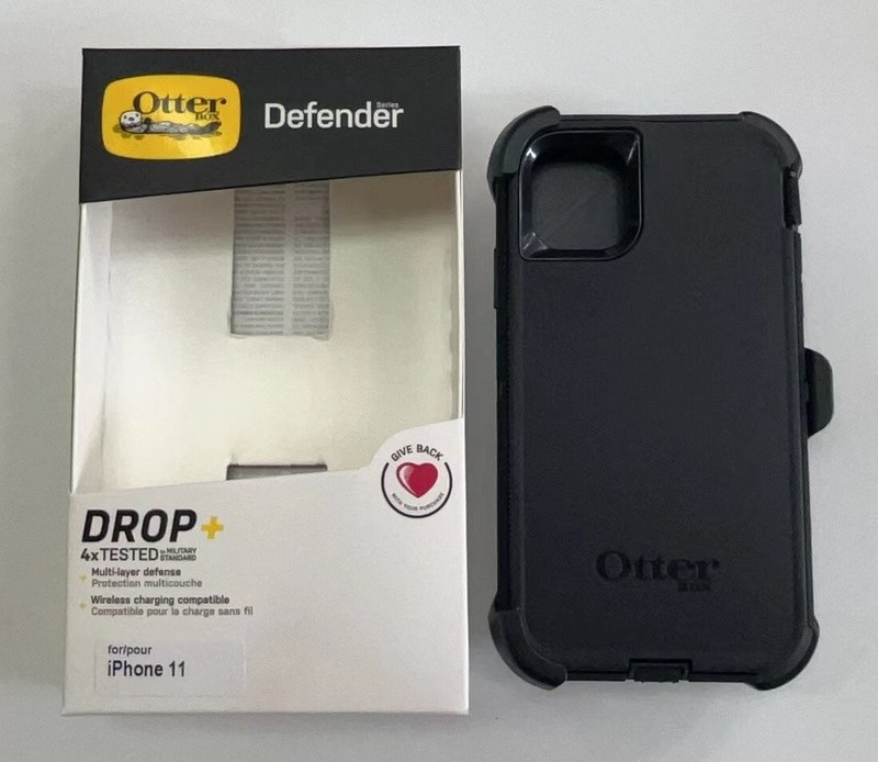 New OtterBox Defender Series Case + Holster for iPhone 11 (6.1″) Black