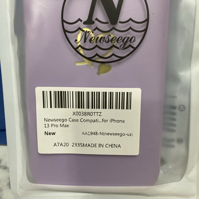 iPhone 13 Pro Max Protective Case- Purple w/Gold Hearts. gallery