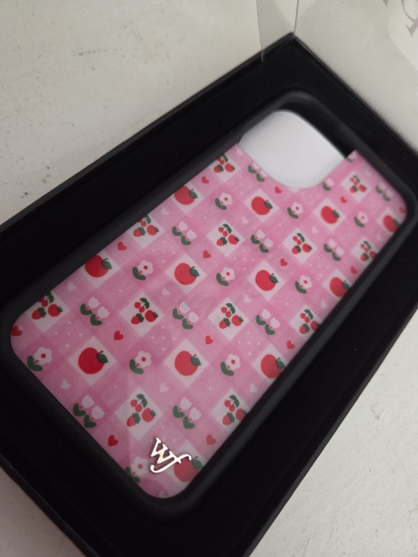 Wildflower Apple iPhone 16 Back Case Pink Fruit Patterned Phone Case gallery
