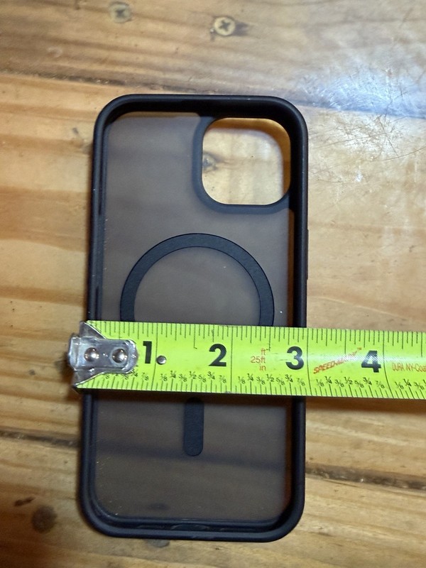 Apple iPhone 15 MagSafe Case - Tinted Black, Perfect Condition gallery