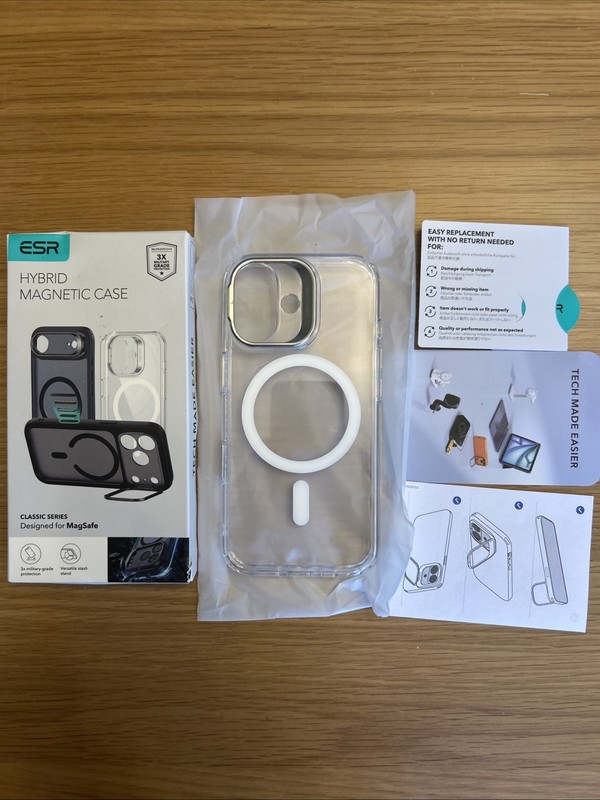 ESR Hybrid Magnetic Case iPhone 17 PRO Stash Camera Control CLEAR