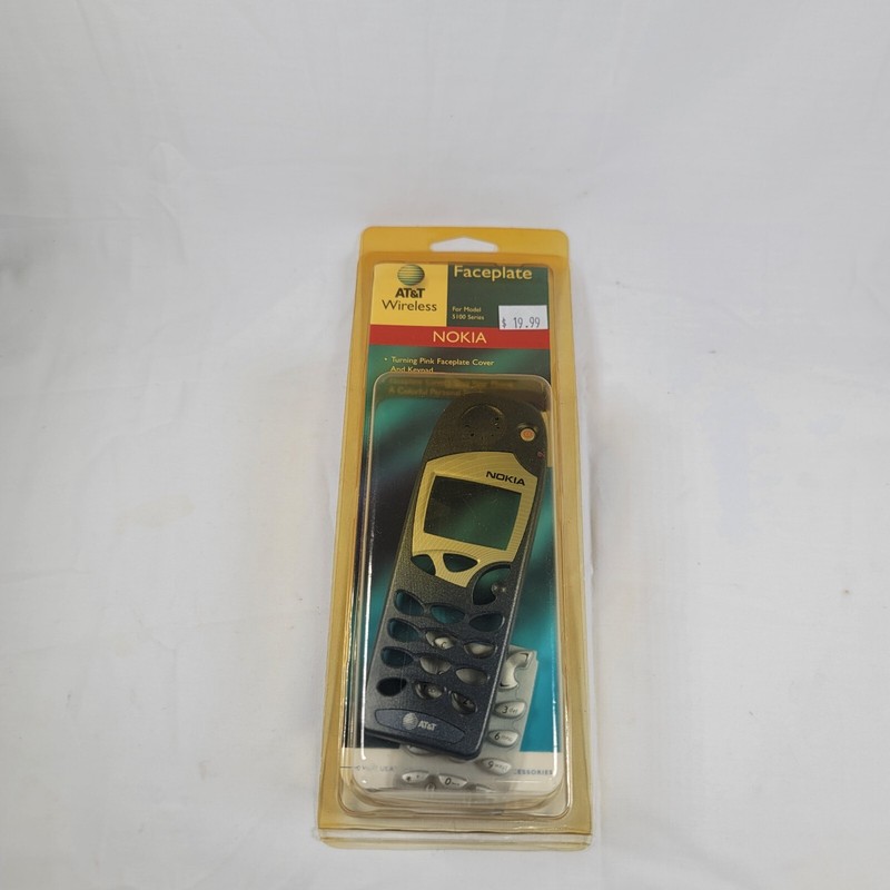 New In Box Nokia 5100 FacePlate Glacier White Faceplate and Numbers