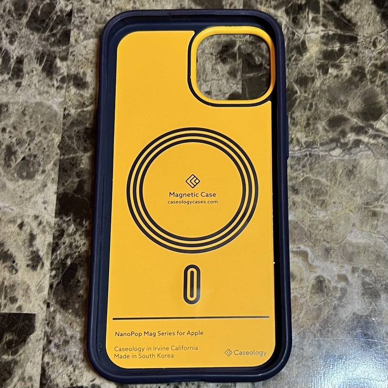 Caseology Apple iPhone 15 Nano Pop Mag Case MagSafe Blueberry Navy gallery