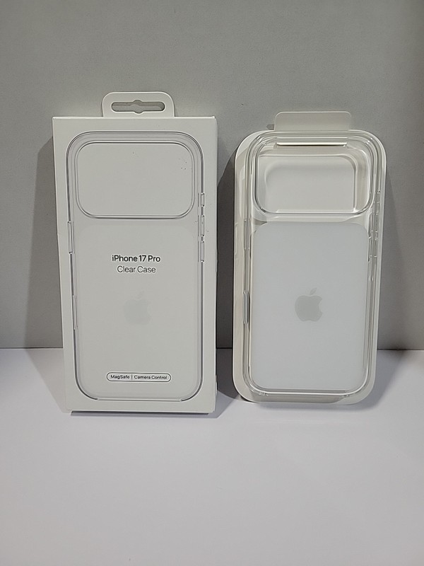 Apple iPhone 17 Pro Clear Case with Magsafe Genuine
