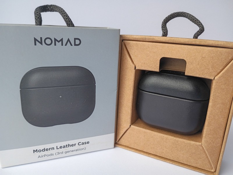 Nomad Modern Leather Case for Apple AirPods (3rd Generation)