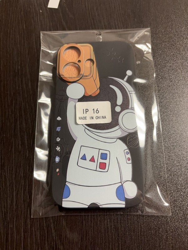 Astronaut Graphic Phone Case for iPhone 16