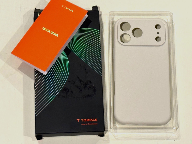 TORRAS Slim-Fit MagSafe iPhone Pro Max 6.9″ Cream White Microfiber Interior NEW