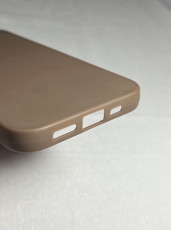 iPhone 13 Cases Set of 4 Blue Pink Brown Beige. Great Condition Free Shipping US gallery
