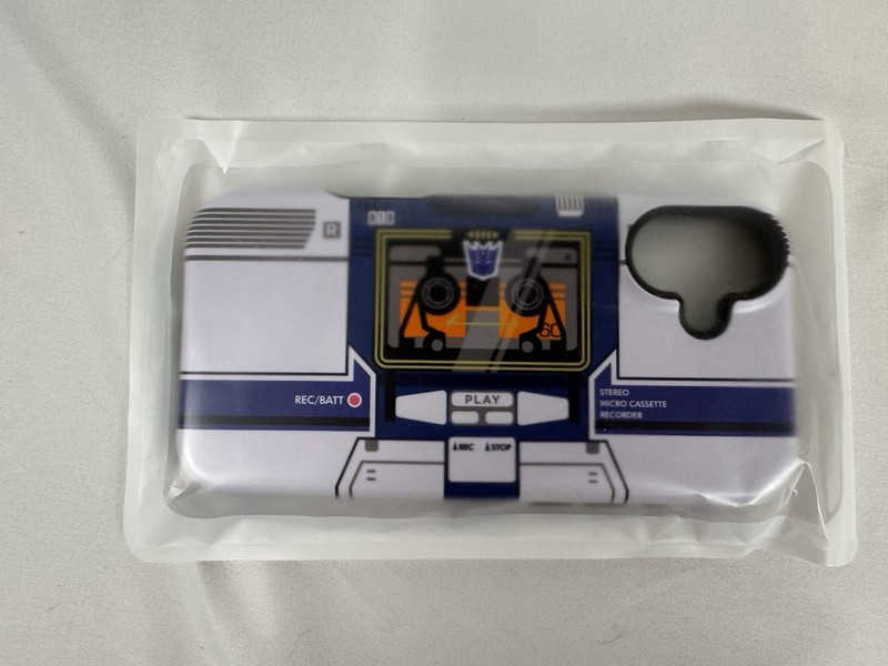 iPhone 16 Pro Transformers Soundwave Phone Case
