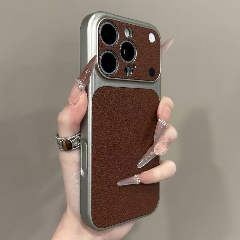 Retro Premium Alligator-Textured Case for iPhone 17 Pro Max and iPhone 16 Max