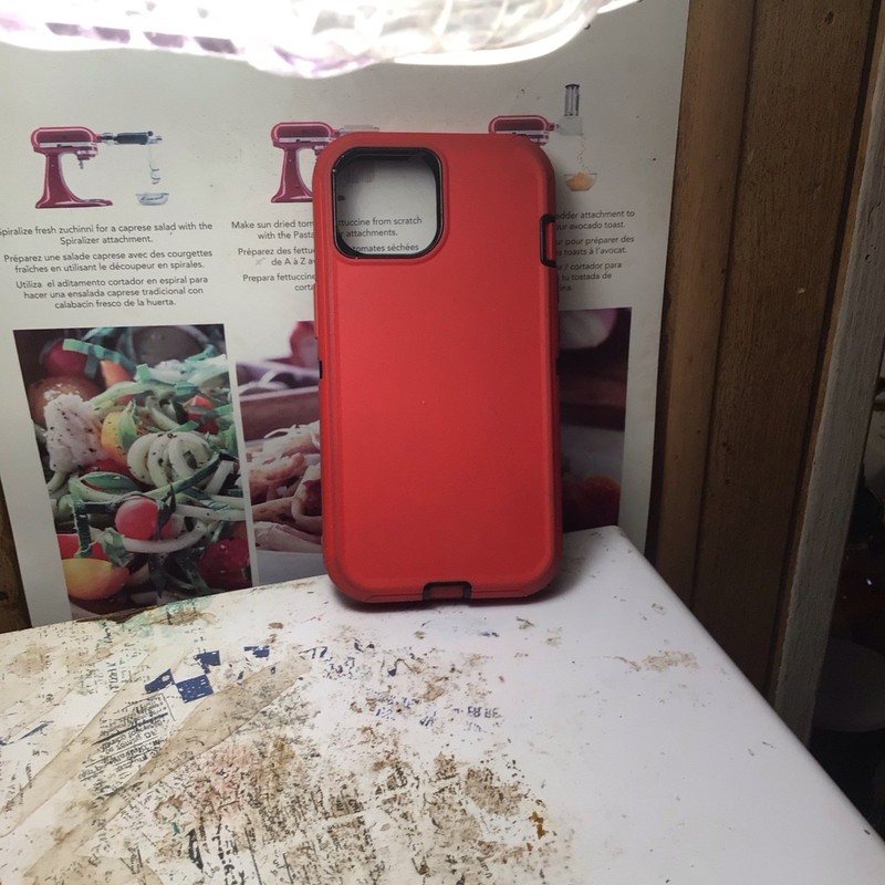 Red & Black Back Case Hard Case Cover for Apple iPhone 15/14 Cell Phone gallery