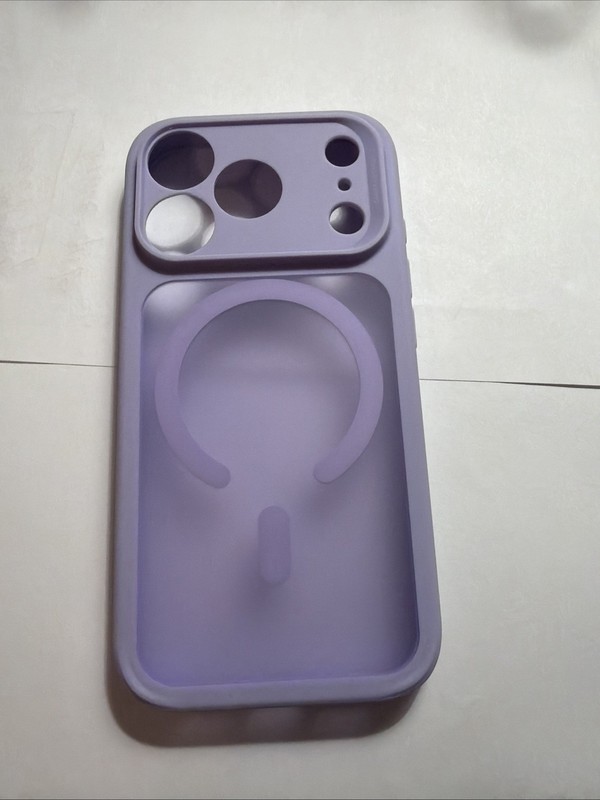 ESR Hybrid Magnetic MagSafe Case iPhone 17 Pro Frosted Purple Case