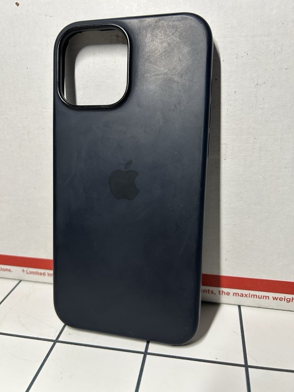 GENUINE Apple Silicone Case w/ Magsafe iPhone 16 Pro 6.3″ – Black