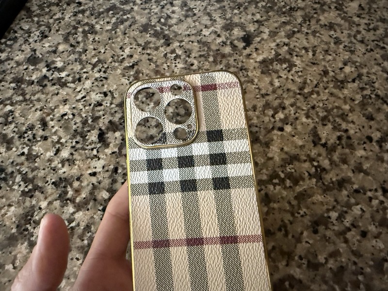 Apple iPhone 15 Pro Luxury Plaid Beige Check Hard Case gallery