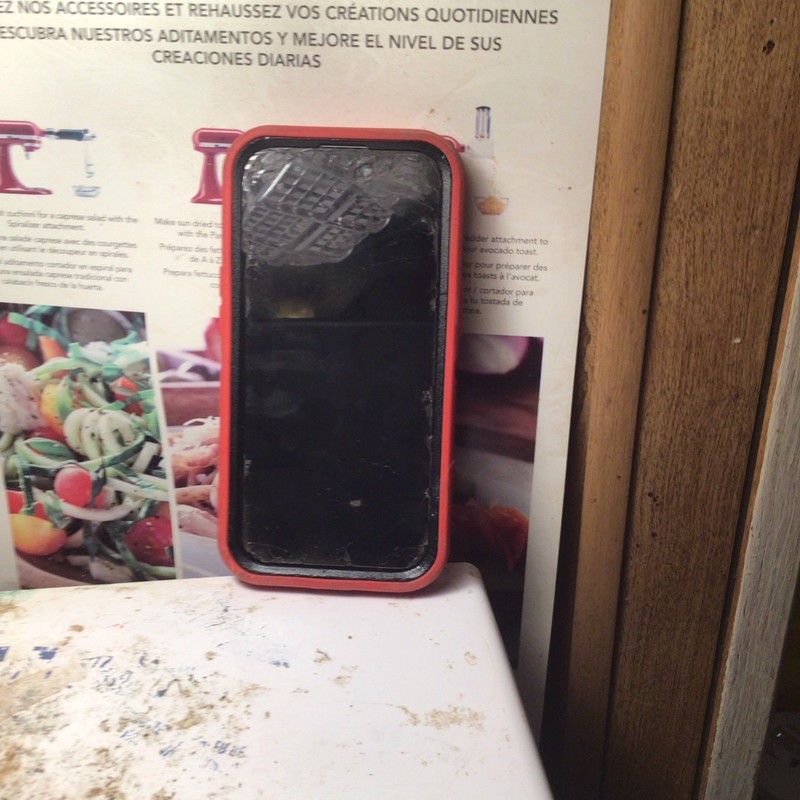 Red & Black Back Case Hard Case Cover for Apple iPhone 15/14 Cell Phone gallery