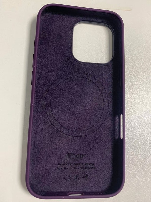 For iPhone 16 Pro Max 16 Pro 16 Original‌ Silicone Magnetic Case / Magsafe Cover gallery