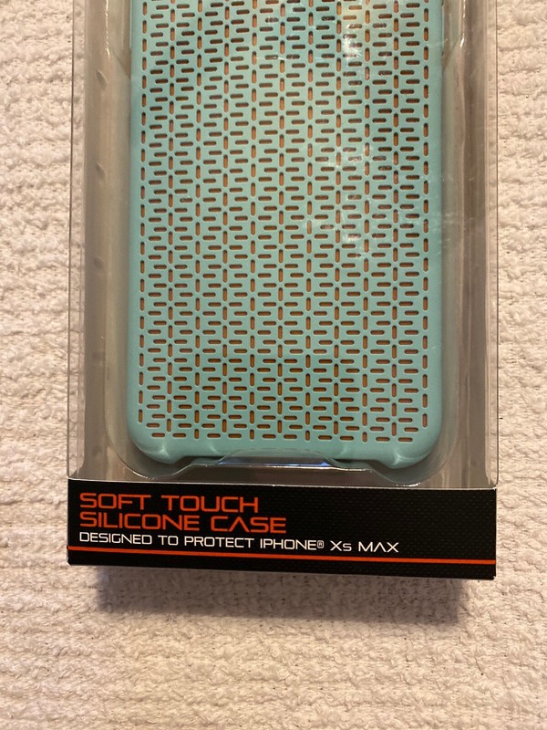 Blackweb Soft Touch Silicone Case for iPhone Xs MAX with 6.5" Screen Mint Green gallery