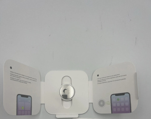 Apple AirTag Bluetooth GPS Tracker Silver MX532AM/A A2187 For iPhone & iPad gallery