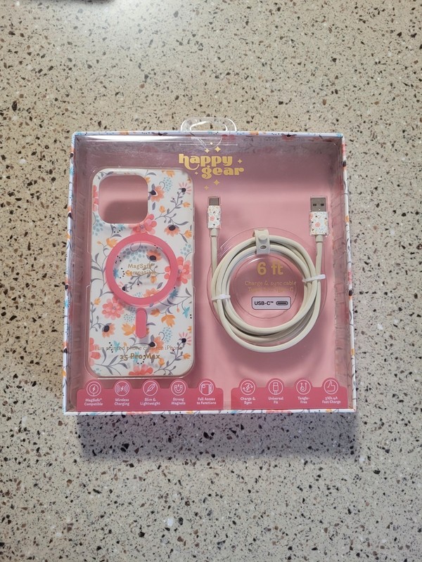 Happy Gear iPhone 15 Pro Max Magsafe Case & Charge Sync Cable Flowers Floral NIB