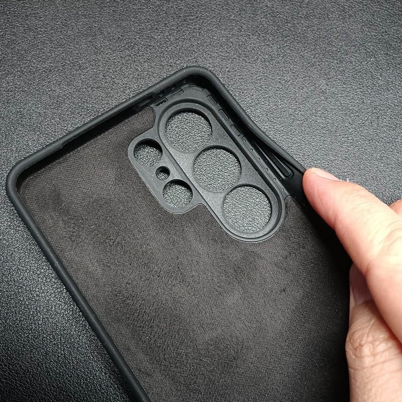Matte Liquid Silicone Cover For Samsung Galaxy S26 Ultra Silky Soft-Touch Case gallery