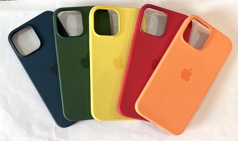 Lot Of 5 Genuine Apple iPhone 13 Pro Max Silicone Cases – 5 Different Colors
