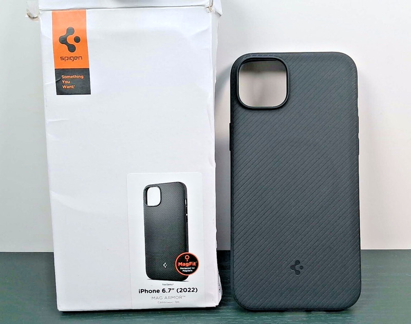 Spigen – iPhone 14 Plus Case – Mag Armor (MagFit) – Matte Black – OpenBox