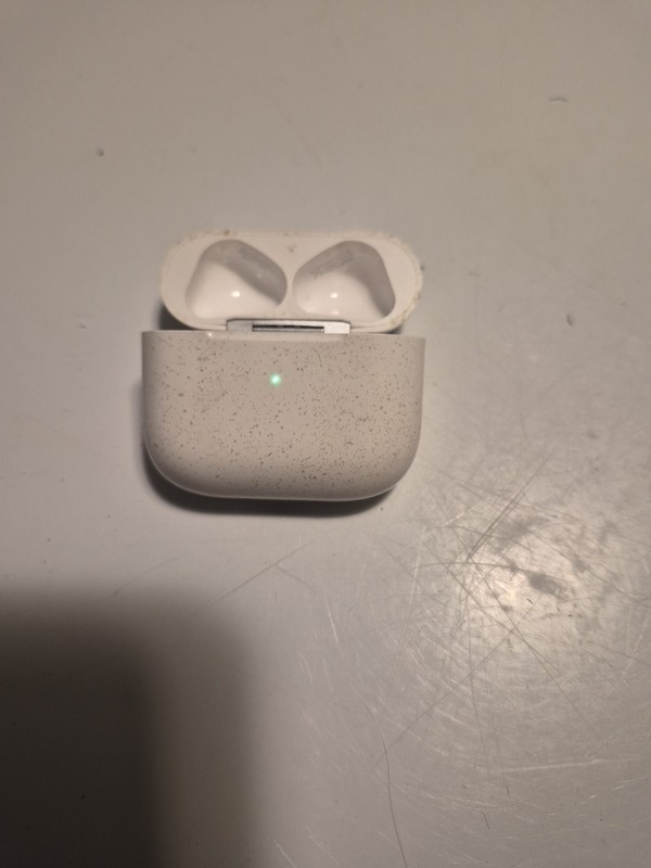 Apple MagSafe Charging Case for AirPods (3rd generation) – A2566 (CASE ONLY)