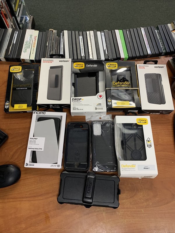 Lot of 10 misc. brand phone case Samsung, apple, older cases please look!!!