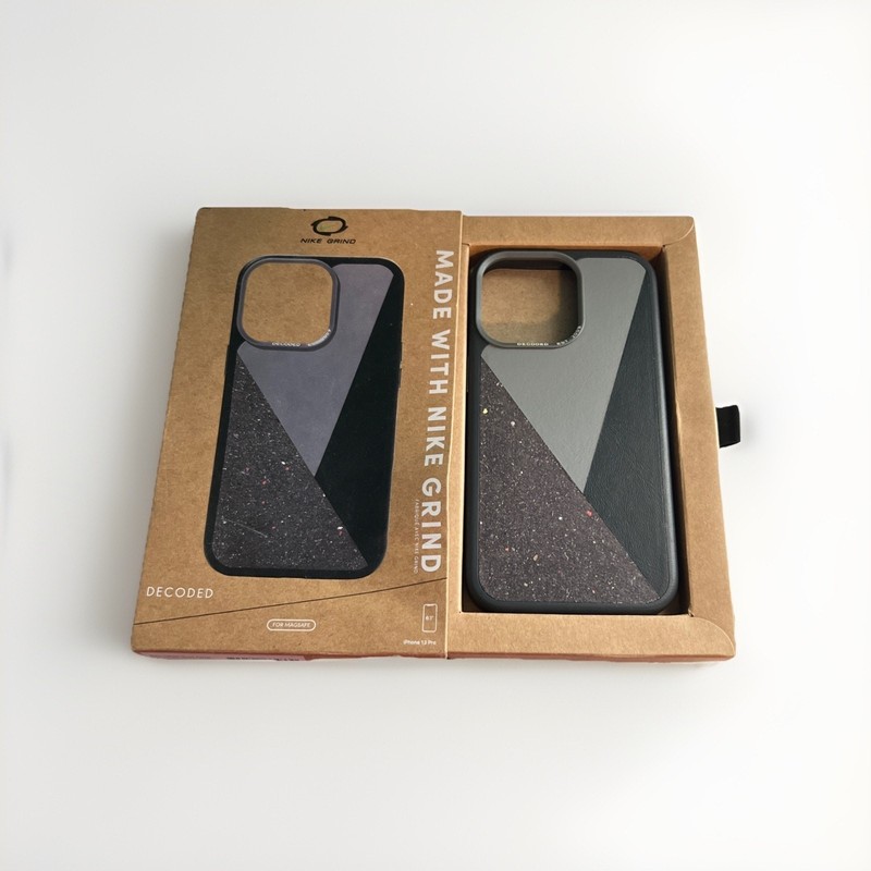 Decoded Nike Grind Phone Case for Apple iPhone 13 Pro – Black/Gray