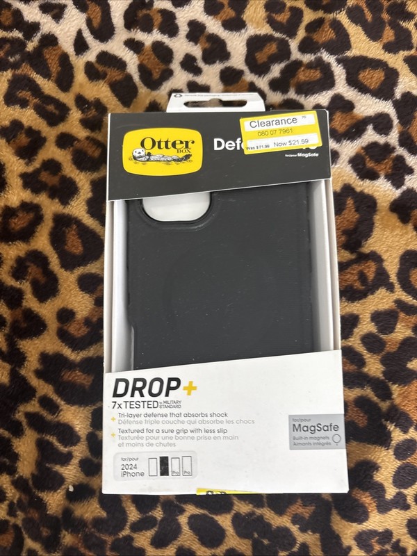 OtterBox Apple iPhone 16 Defender Pro Series Case with MagSafe Black