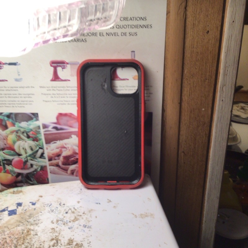 Red & Black Back Case Hard Case Cover for Apple iPhone 15/14 Cell Phone gallery