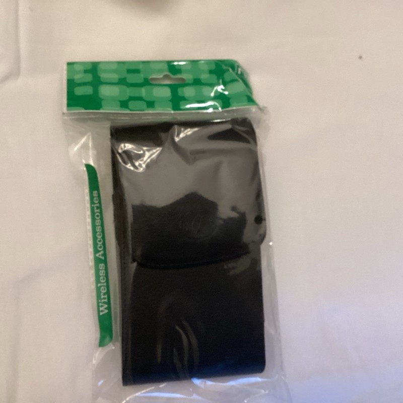 BLACK RUGGED CELL PHONE VERTICAL POUCH WITH METAL CLIP. gallery