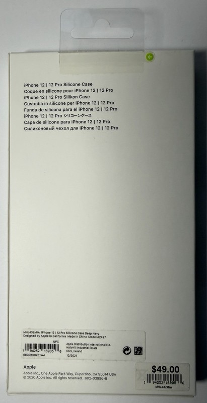 Apple iPhone 12 and iPhone 12 Pro Silicone Case with Deep Navy MHL43ZM/A NIB New gallery
