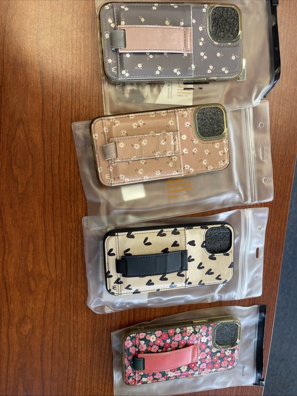 Walli Phone Cases For iPhone 13 Lot Of 4