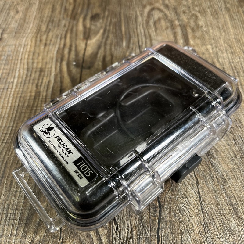 Pelican i1015 Airtight Water-Resistant Phone Case for Smartphones – Gently Used gallery