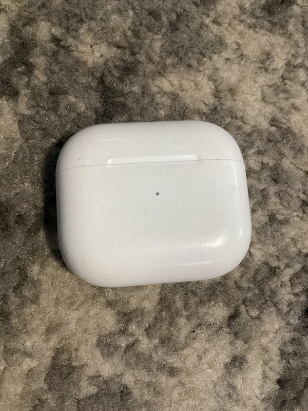 Apple AirPods 3rd Generation Lightning Charging A2897 CASE ONLY