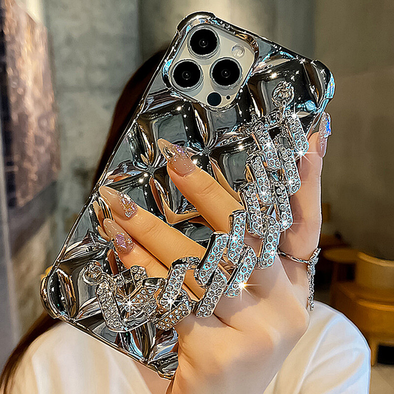 For iPhone 15 Pro Max 14 13 12 11 XR 6 7 8 Luxury Rhinestone Diamond Chain Case